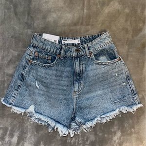 Garage festival denim shorts